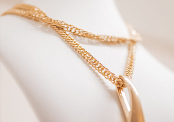 Twisted Gold Chain - Image 2