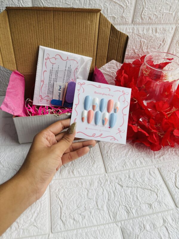 Pastel Shade Presson Nail
