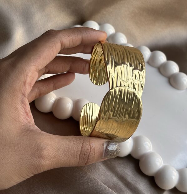 Chunky Bracelet - Image 2