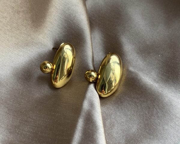 Small Golden Earring - Image 2