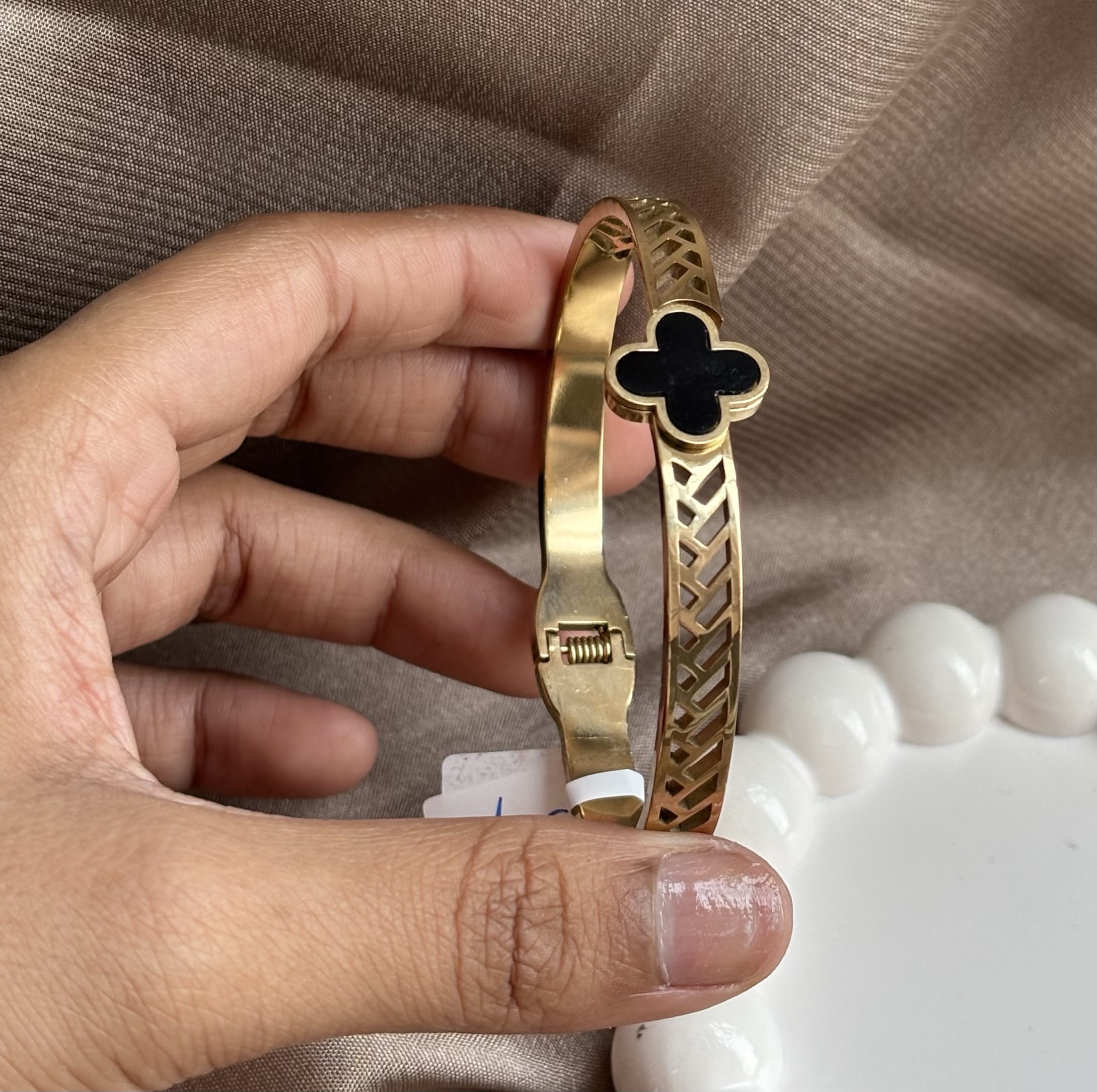 Golden Clover Bracelet