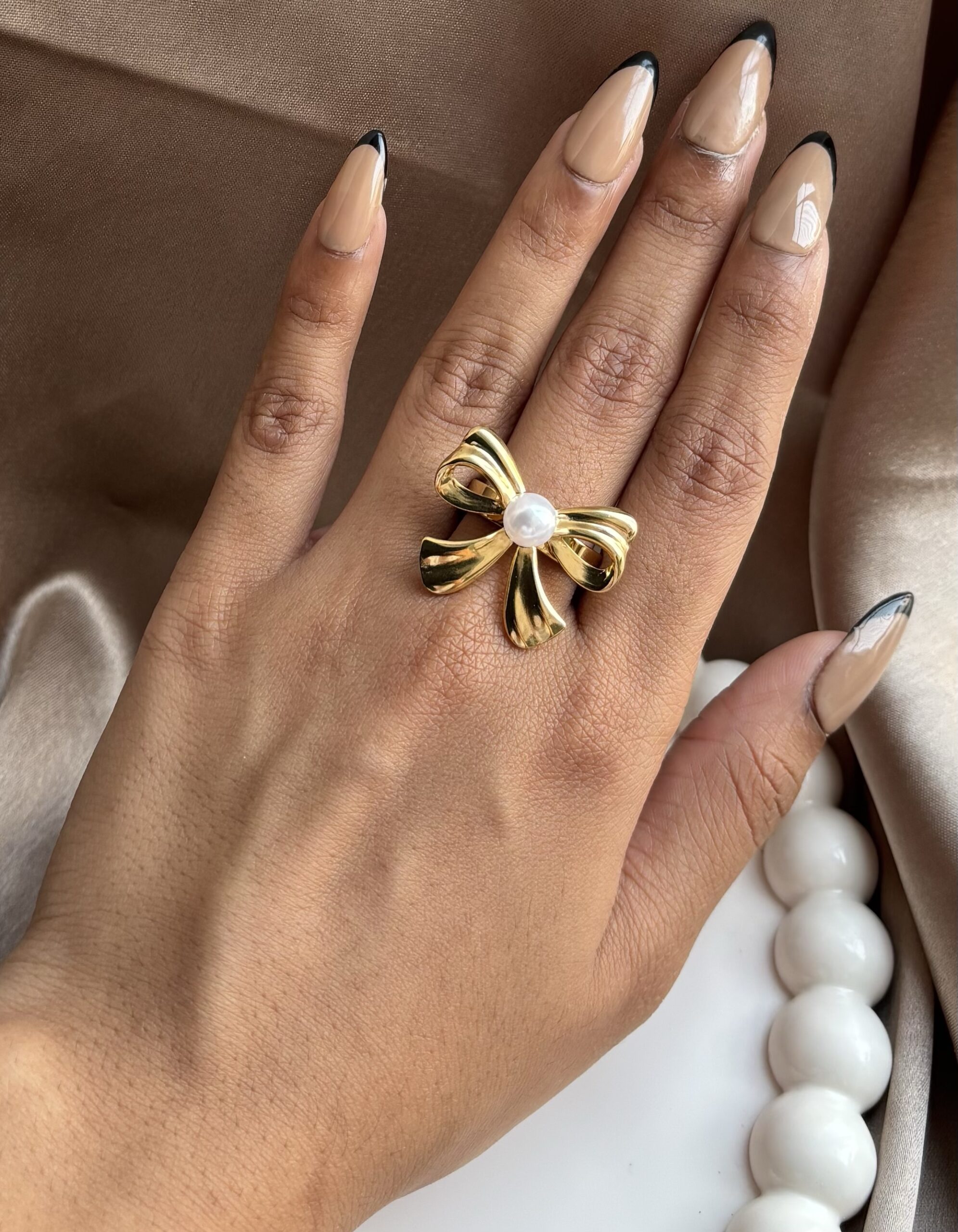 Bow Pearl Ring