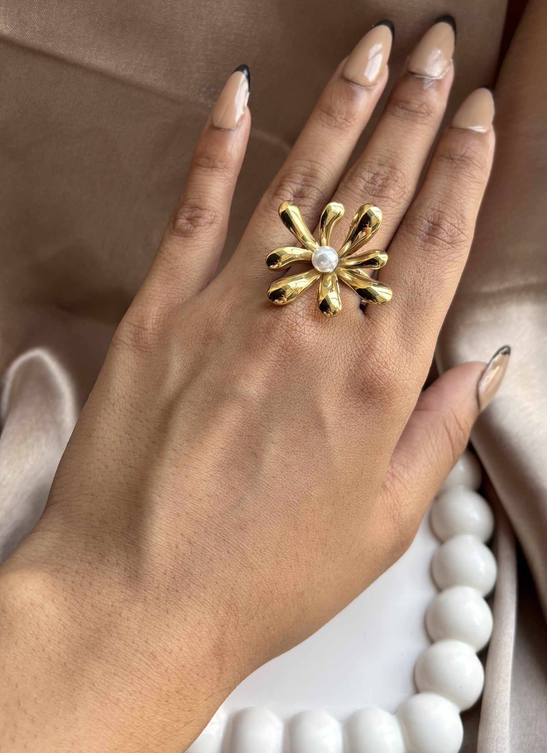 Pearl Chunky Ring