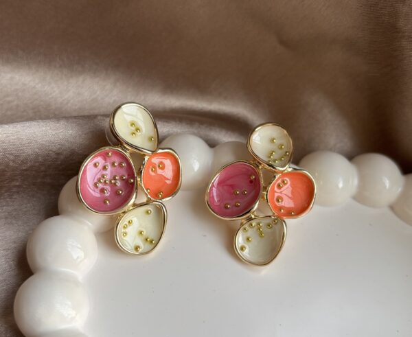 White Earring - Image 2