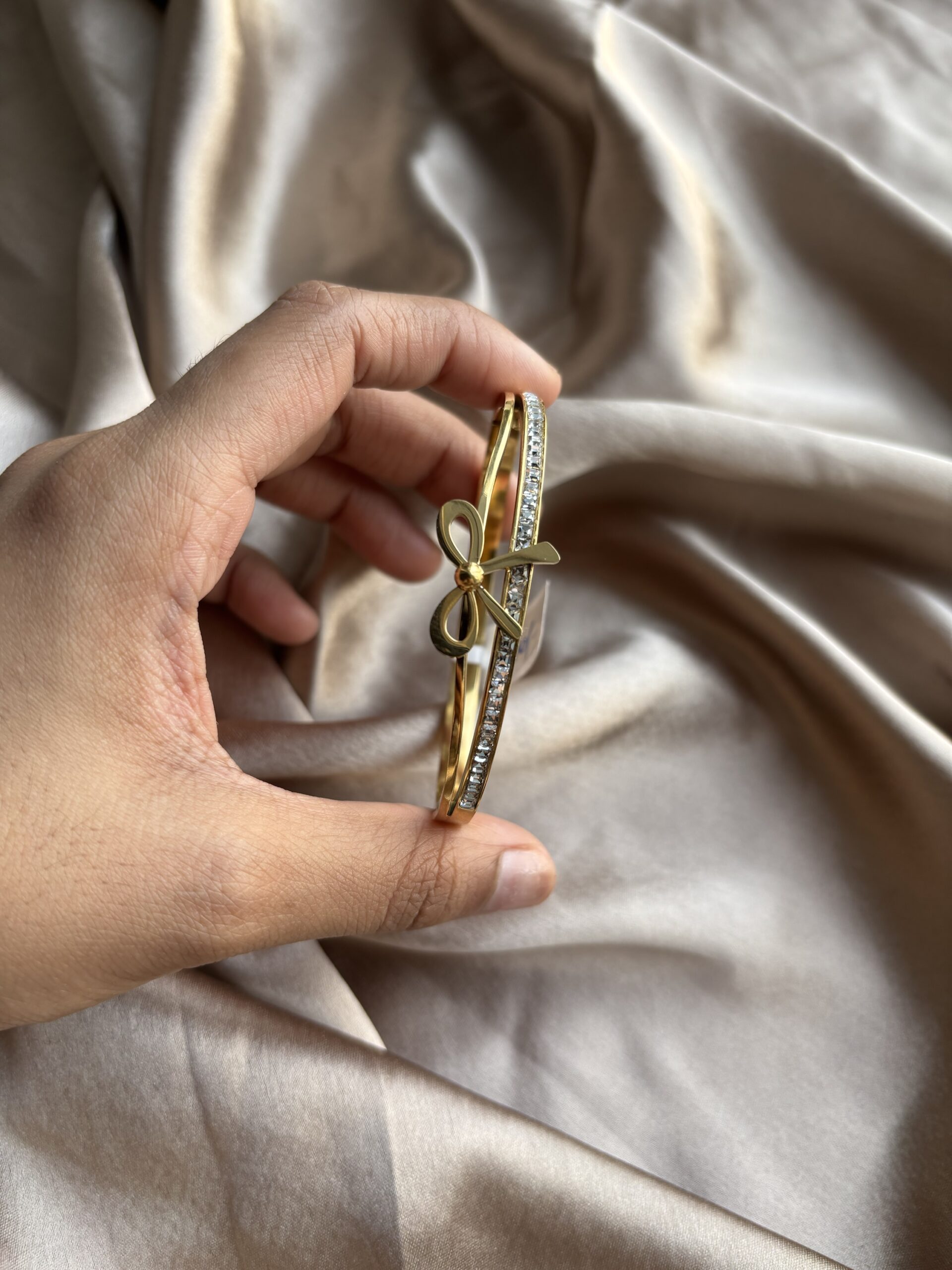 Bow Kada Style Bracelet