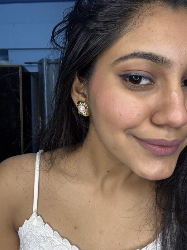Golden Pearl Earring - Image 2