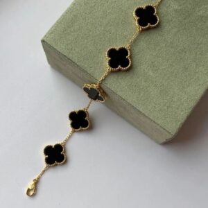 Black Clover Chain Bracelet
