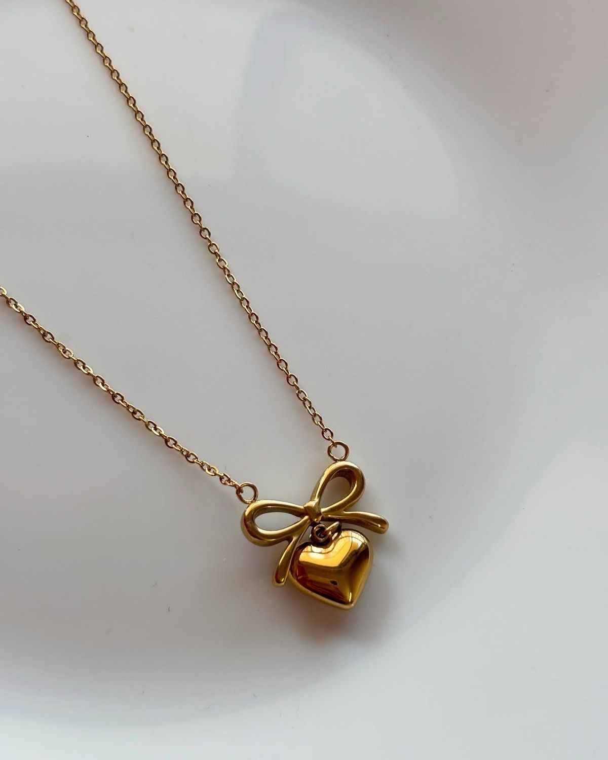Bow Heart Neck Chain