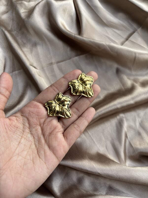 Golden Leaf Earring - Image 2