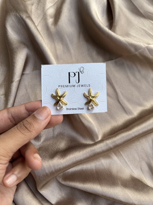 Golden Star Earring with Stones - Image 4