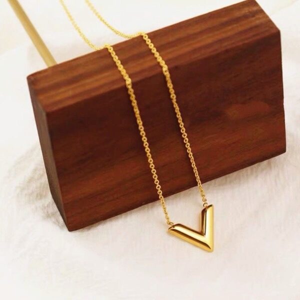 Neck Chain - Image 2
