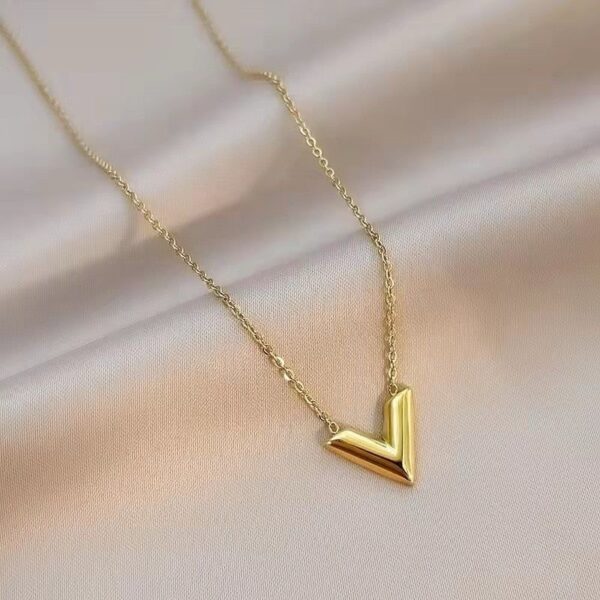 Neck Chain - Image 3