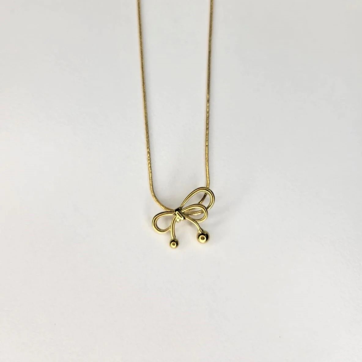 Bow Neck Chain