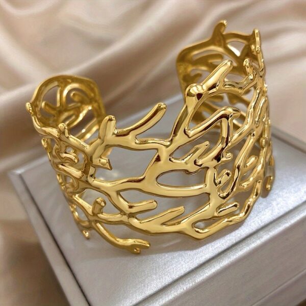 Chunky Golden Bracelet - Image 2