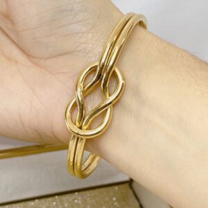 Knot Design Cuff Bangle