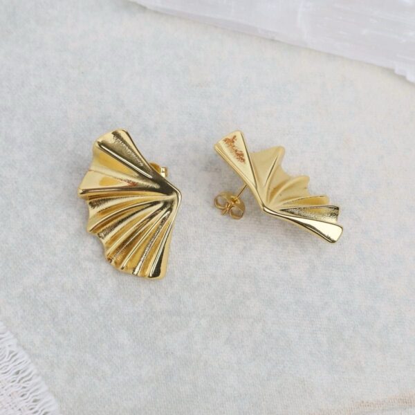 Small Shells Earring