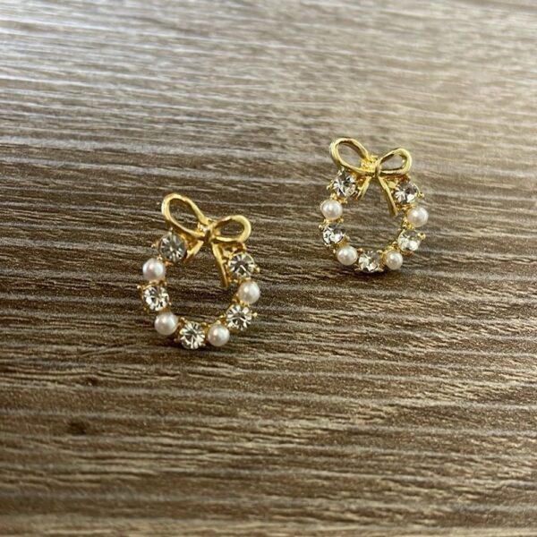 Cute Bow Earring - Image 3