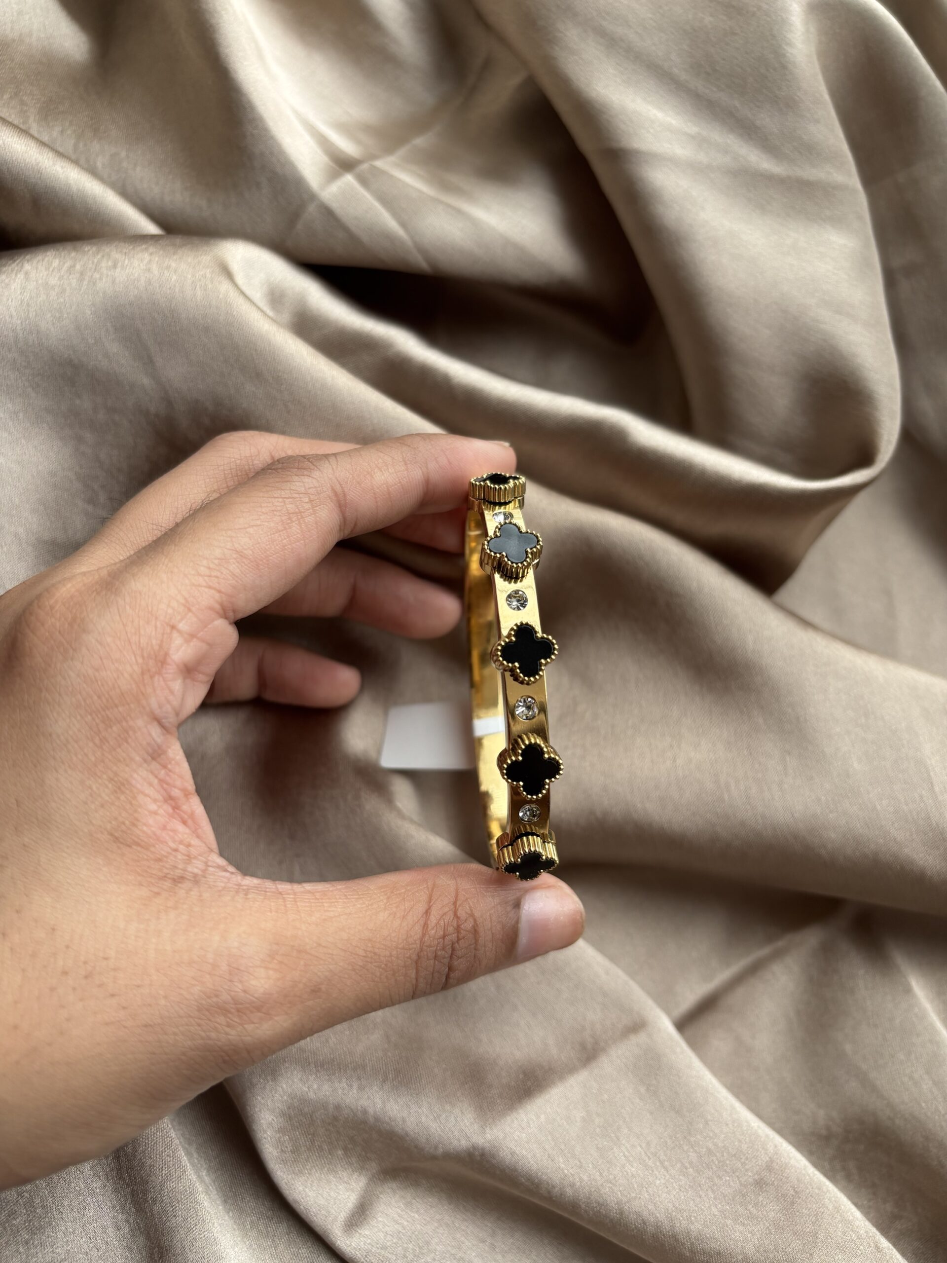 Clover Cartier