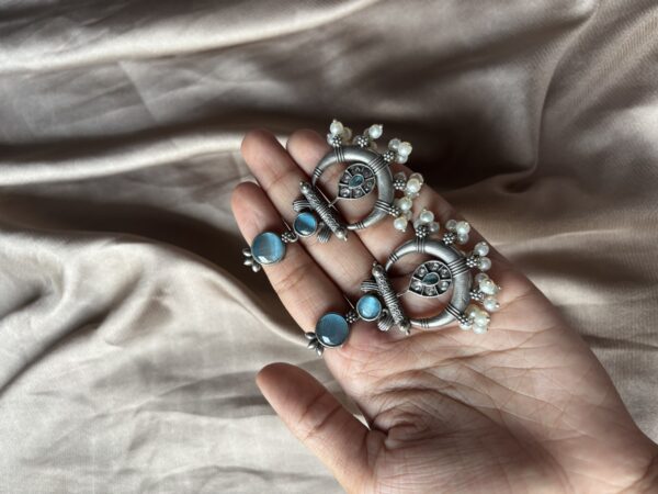 Blue oxidised earring - Image 2