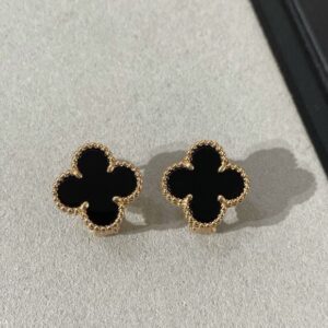 Black Clover Earring