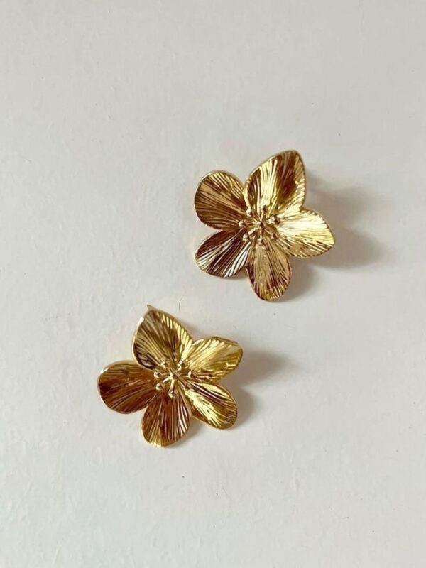 Flower Golden Earring - Image 2