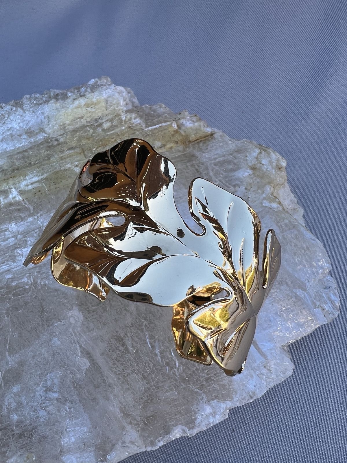 Chunky Leaf Bracelet
