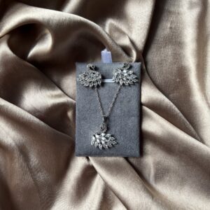 Silver Pendent Set