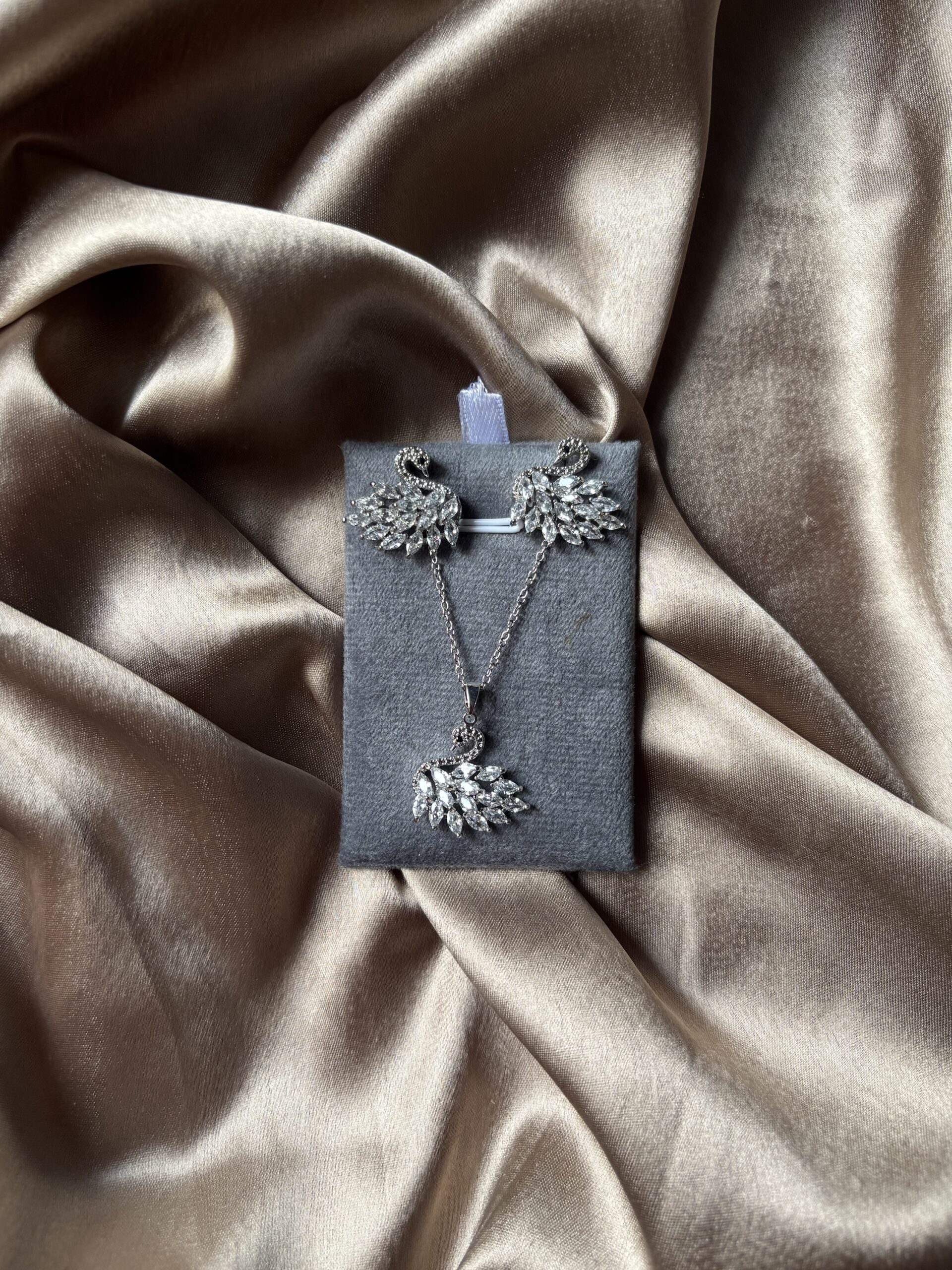 Silver Pendent Set